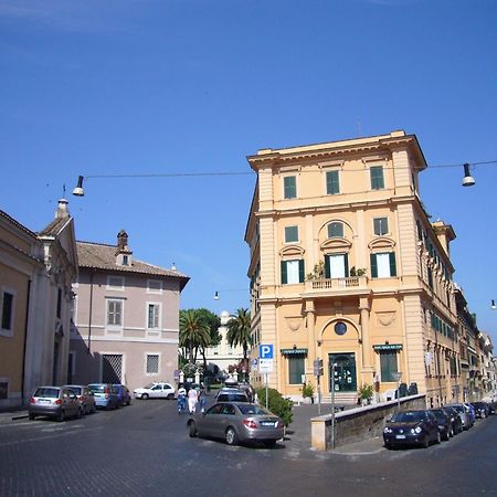 Mini Appartamento Colosseo ローマ エクステリア 写真
