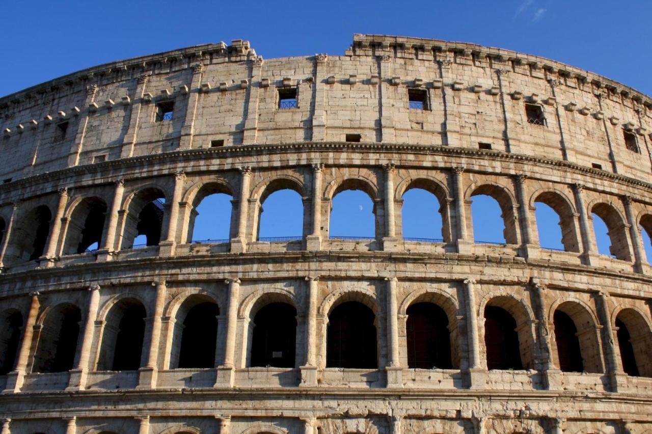 Mini Appartamento Colosseo ローマ エクステリア 写真