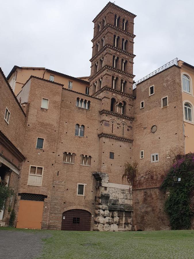 Mini Appartamento Colosseo ローマ エクステリア 写真